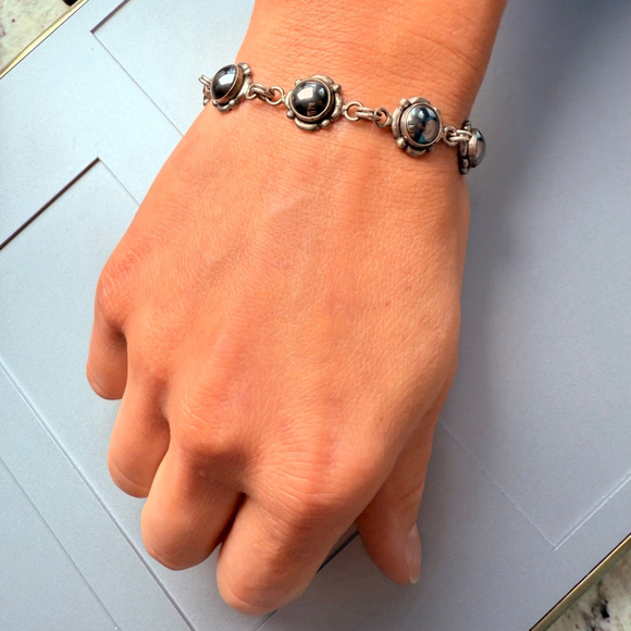 Vintage Modernist Hematite Round Cosmic Panel Sterling Silver 925 Bracelet MCM - Picture 4 of 6